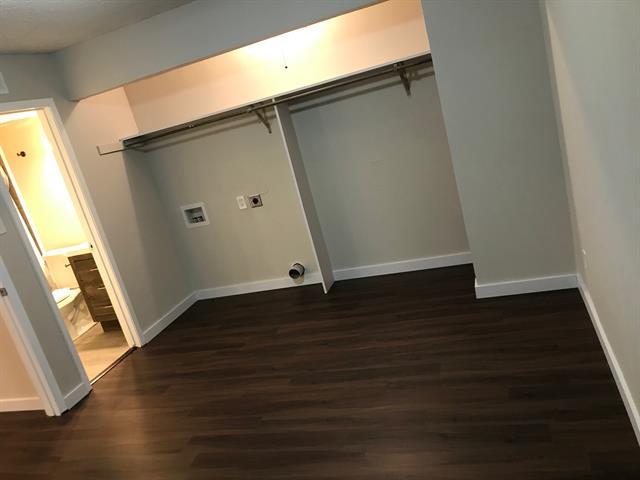 Foto del edificio - 12834 Midway Rd