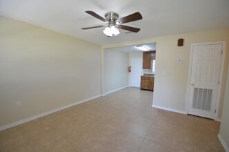 Building Photo - 715 Greenwood St