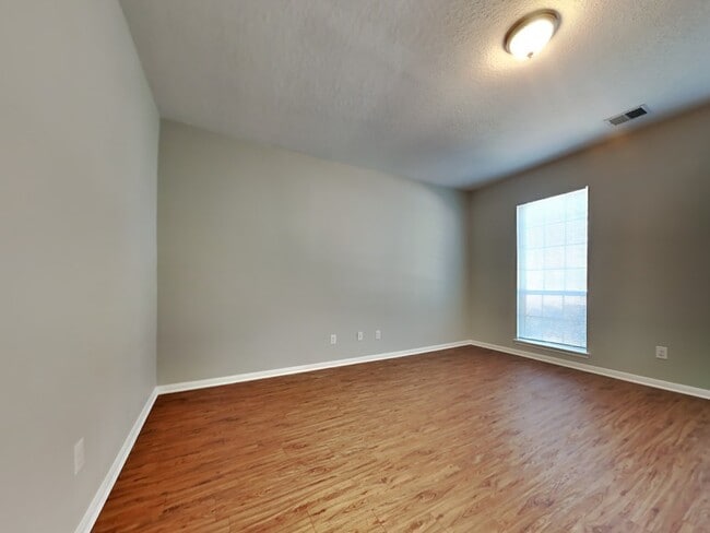 Building Photo - 4102 Duneberry Trail