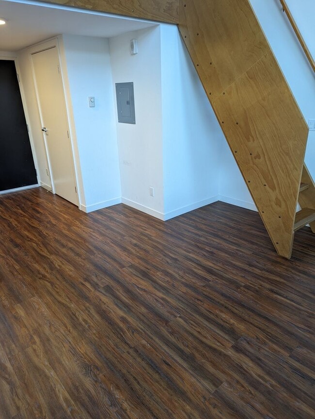 Interior Photo - Thomas Street Lofts