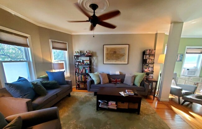 Living room - 59 Cameron Ave