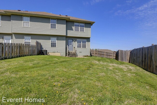 Building Photo - 3 br, 2 bath House - 3336 S Hillcrest Ave