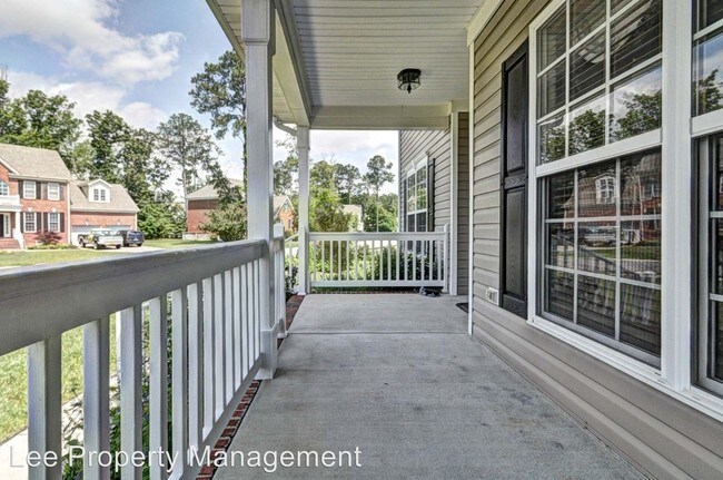 Building Photo - 23156 Harbor Towne Dr