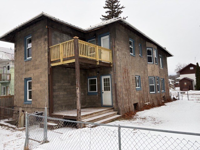 Foto del edificio - 1021 86th Ave W