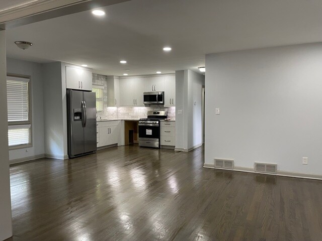 Foto del edificio - 2708 Chamblee Tucker Rd