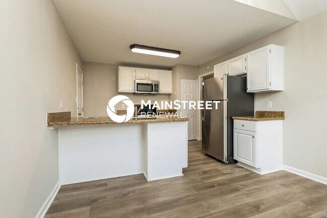 Building Photo - 3 Bedroom Pet-Friendly Home in Gallatin, TN with Main Street Renewal