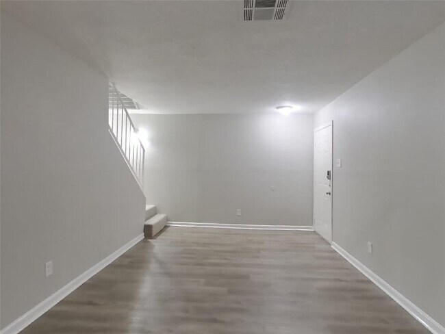 Foto del edificio - 12230 Haroldson Forest Dr