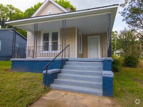 Building Photo - 4300 6th Ave