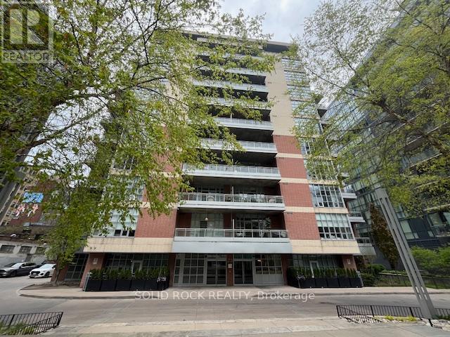 Photo principale - 23-223 Brant St