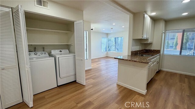 Foto del edificio - 3044 W Cheryllyn Ln