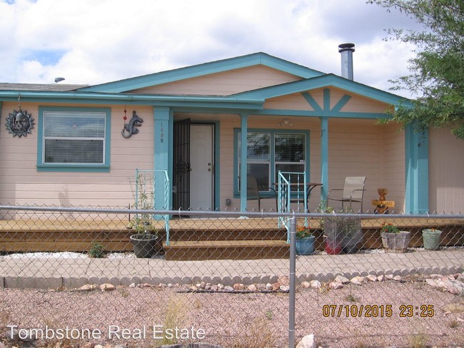 Building Photo - 1499 N Saddleback Cir