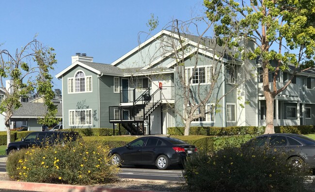 Hermosa comunidad de Grover Beach - Oak Park Village Apartments