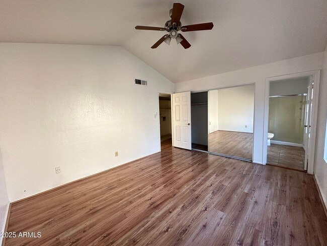 Building Photo - 4846 W Northern Ave