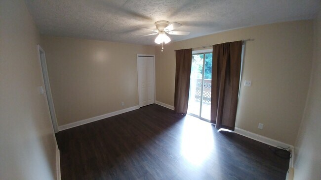 Living Room - 128 Morgan Drive