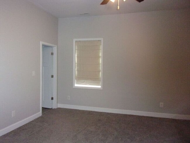 Foto del edificio - Beautifully Renovated 2 Bedroom 1 Bath Home - Minutes to Downtown Rock Hill