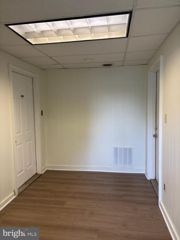Foto del edificio - 103 Thompson Ln