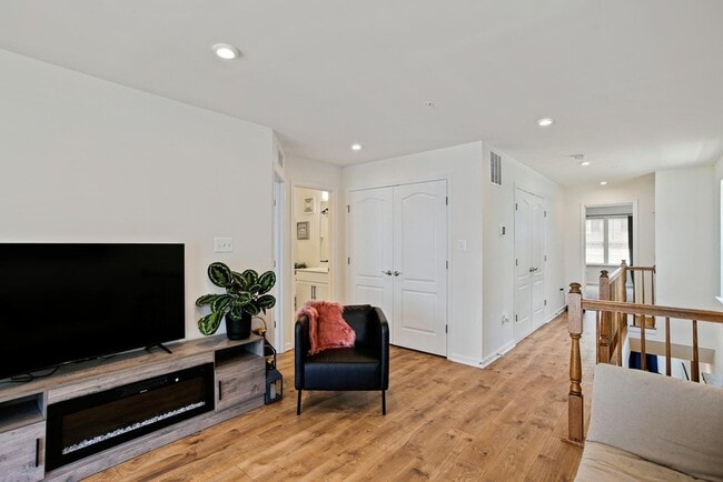 Foto del edificio - 9378 Seney Ln