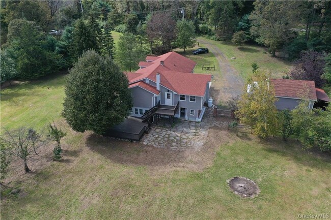 Building Photo - 118 Booth Rd