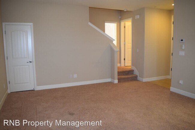 Building Photo - 3 br, 2.5 bath House - 900 Lyon Place