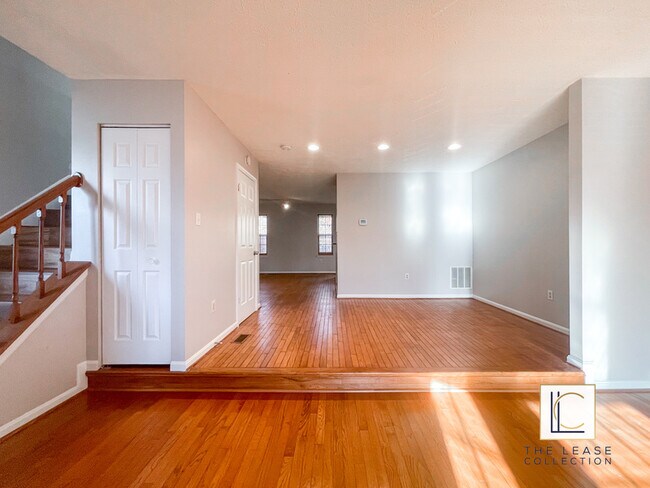 Building Photo - 7718 Ora Ct