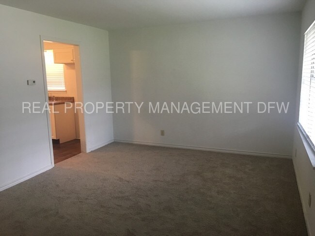 Foto del edificio - 1337 Dell Oak Dr