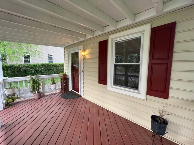 Foto del edificio - Delightful 1 Level 4 Bedroom Home On Exten...