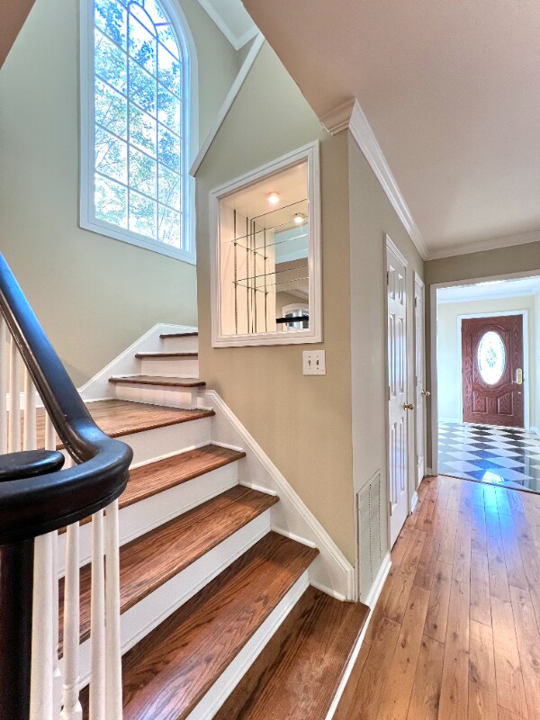 Foto del edificio - 517 Salem Woods Dr SE