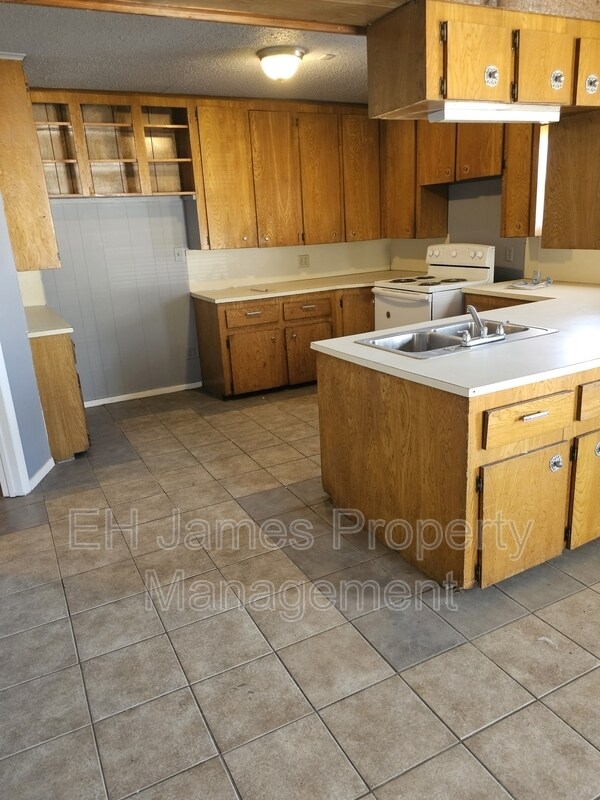 Foto del edificio - 217 N Wilson Ave