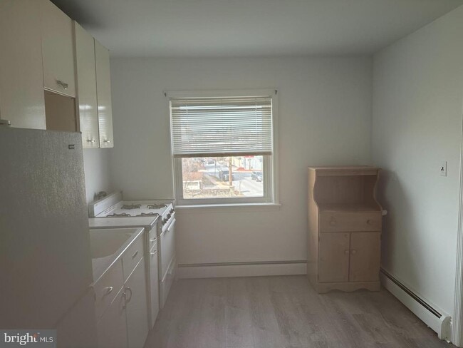 Foto del edificio - 424 S Matlack St