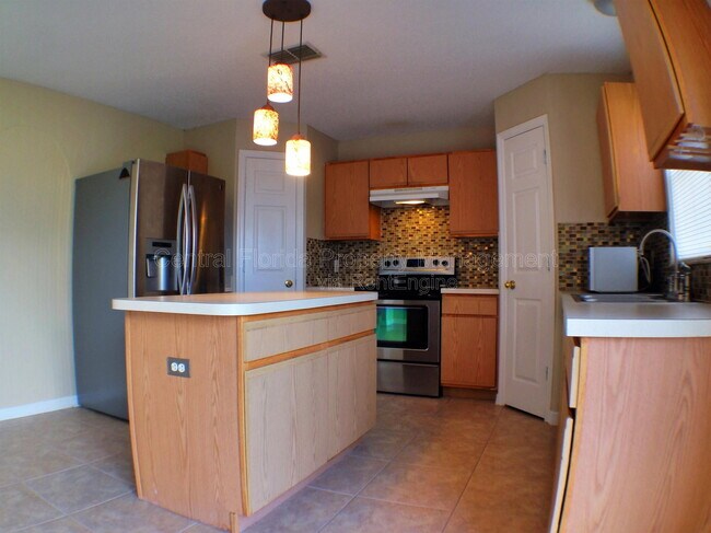 Foto del edificio - 4437 Stonemeadow Dr