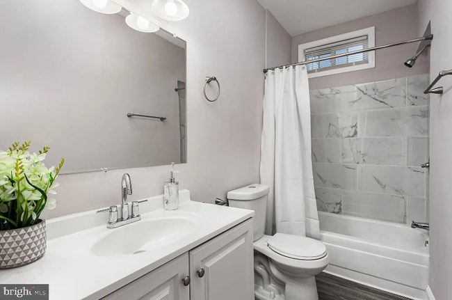 Photo - 428 N Lakewood Ave Townhome