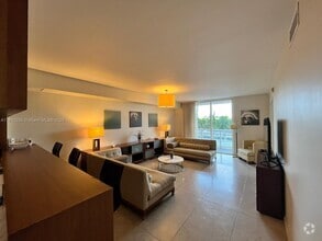 Building Photo - 50 Biscayne Blvd