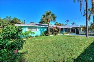 Building Photo - 3605 Iroquois Ave