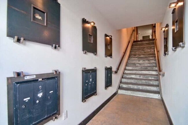 Foto del edificio - SoMa - 2 BR, 2 BA Loft 1,400 Sq. Ft. - 3D ...