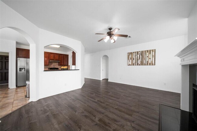 Building Photo - 804 Harvard Pointe Dr