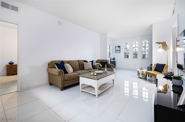 Foto del edificio - 11400 Ocean Walk Dr