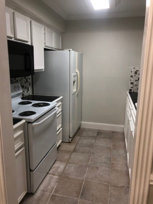 Building Photo - 4641 Wild Indigo St