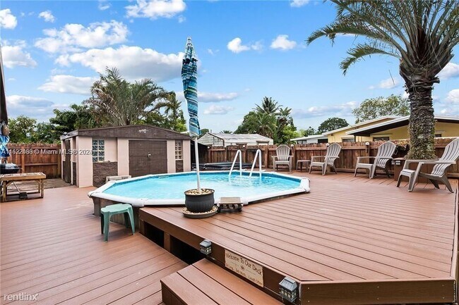 Foto del edificio - 3 br, 2 bath House - Driftwood Estates