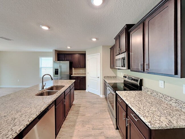 Building Photo - 2988 Rock Creek Ct