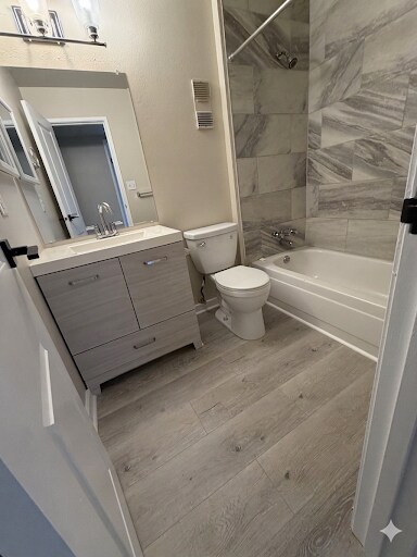Foto del edificio - 13221 E Asbury Dr
