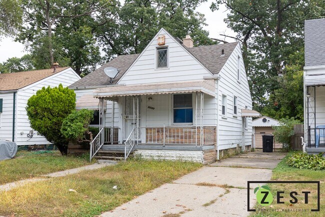 Building Photo - 3-BEDROOM 1-FULL BATHROOM -19980 Prairie D...