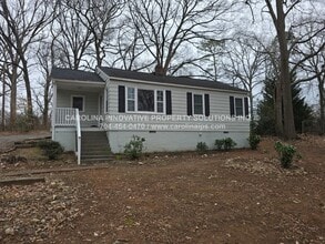 Building Photo - 2711 Beech Nut Rd