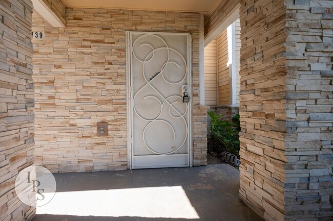 Building Photo - Fresno Westside Home, 3BR/2BA, Built 1991 ...