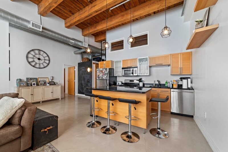 Foto principal - 118 Holmes St