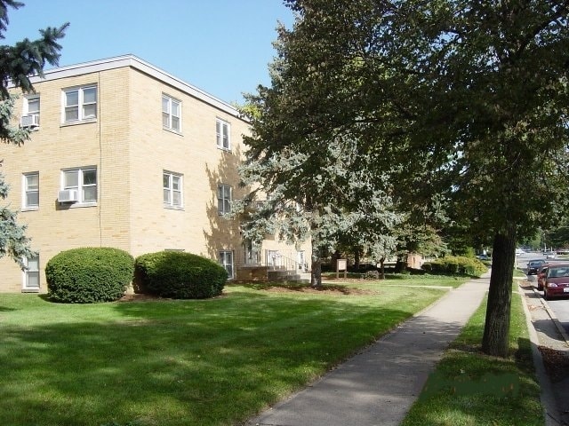 Primary Photo - State Street