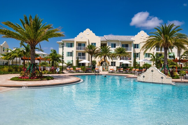 Building Photo - Oceanside Lantana