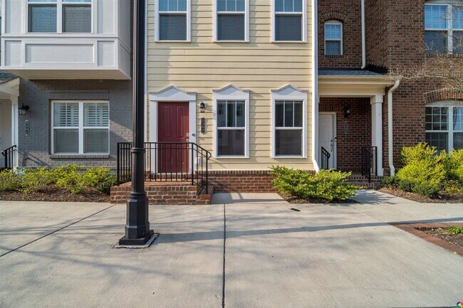 Foto del edificio - 5302 Masons Ln