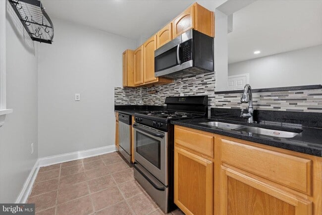 Foto del edificio - 1020 S Bouvier St