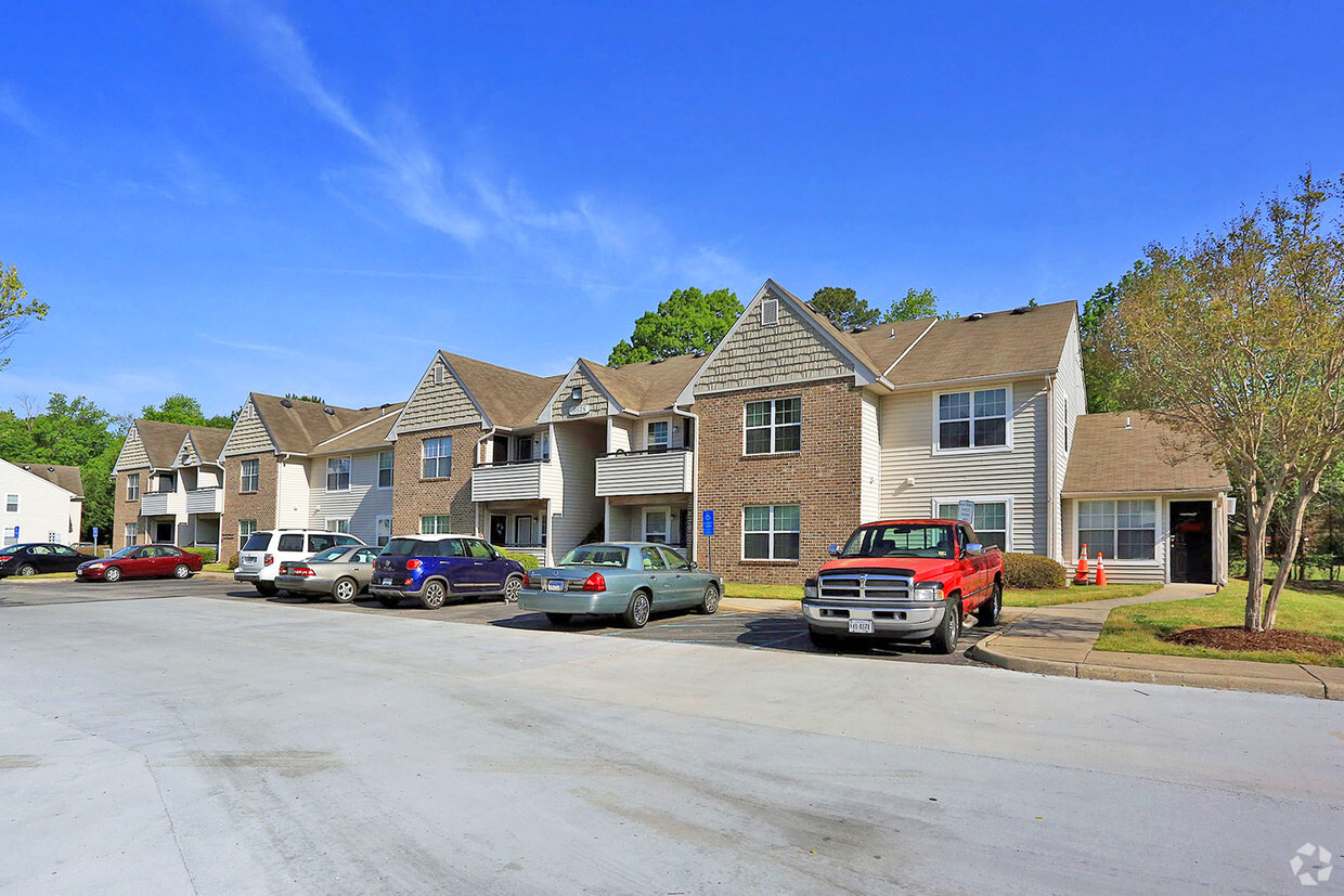 Primary Photo - Arbour Reach Apartments