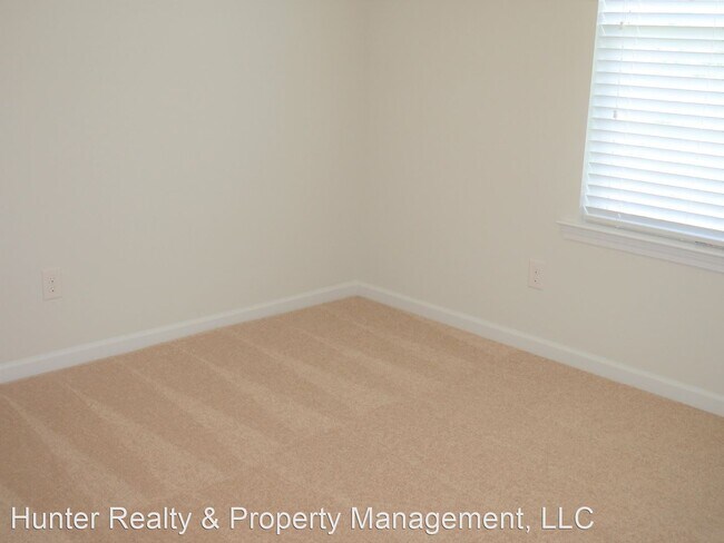 Building Photo - 3 br, 2.5 bath House - 5751 Midstream Circle